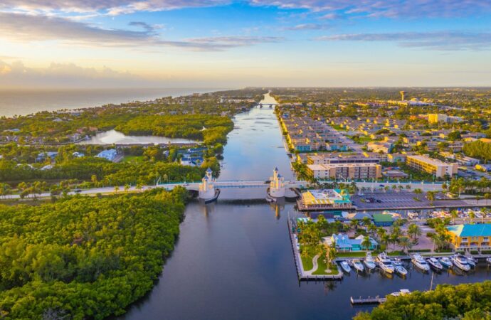 Aerial Boynton Beach FL, A1A Palm Beach Painters Aerial Boynton Beach FL, A1A Palm Beach Painters