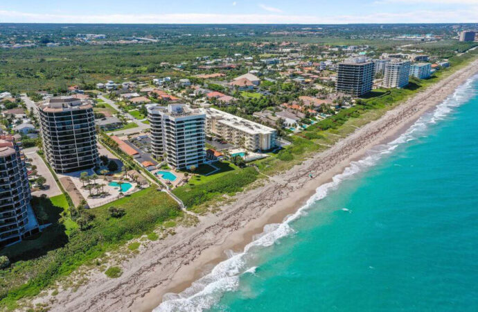 Aerial Juno Beach FL, A1A Palm Beach Painters