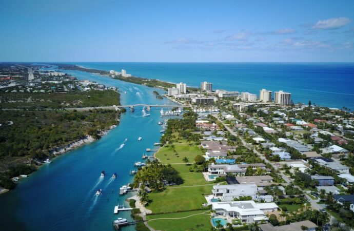 Aerial Jupiter FL, A1A Palm Beach Painters