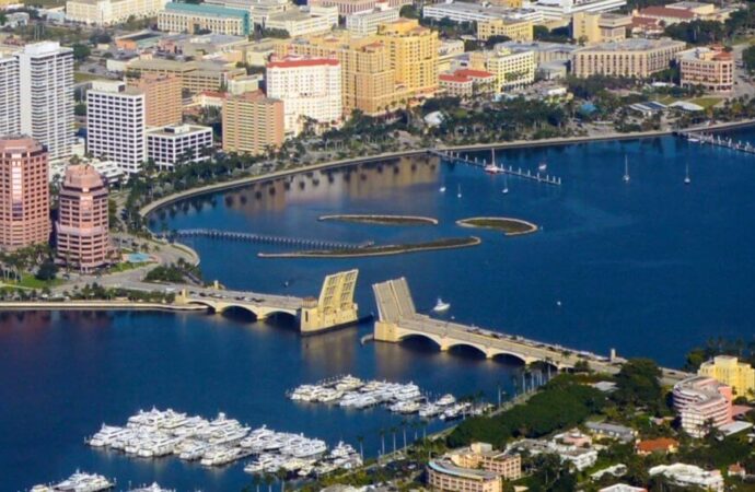Aerial Royal Palm Beach FL, A1A Palm Beach Painters